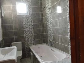 Bizerte Nord Bizerte Vente Appart. 5 pices+ Villa  a cit tayara avec un etage bizerte