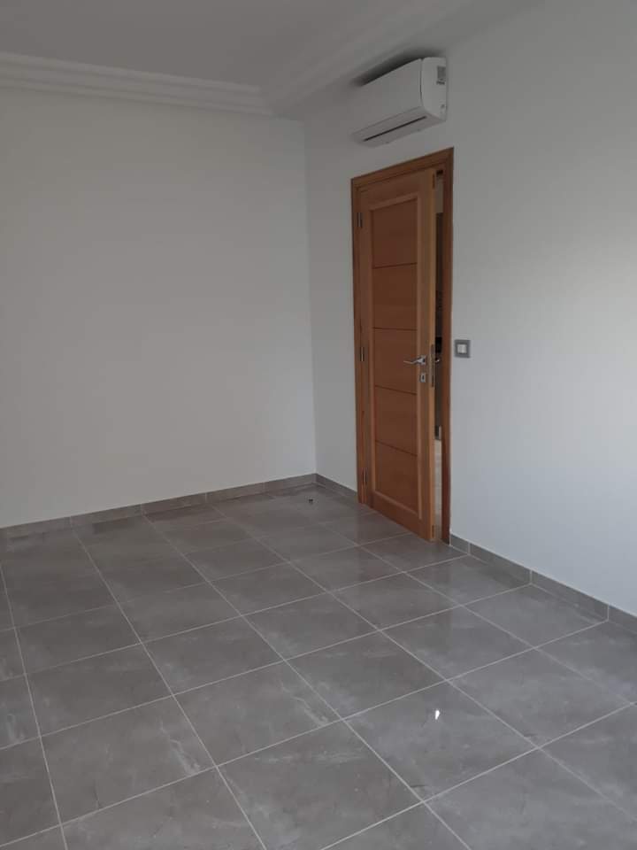 El Menzah El Menzah 9 Location Appart. 2 pices Un appartement s 1 ht standing el manzeh 9c