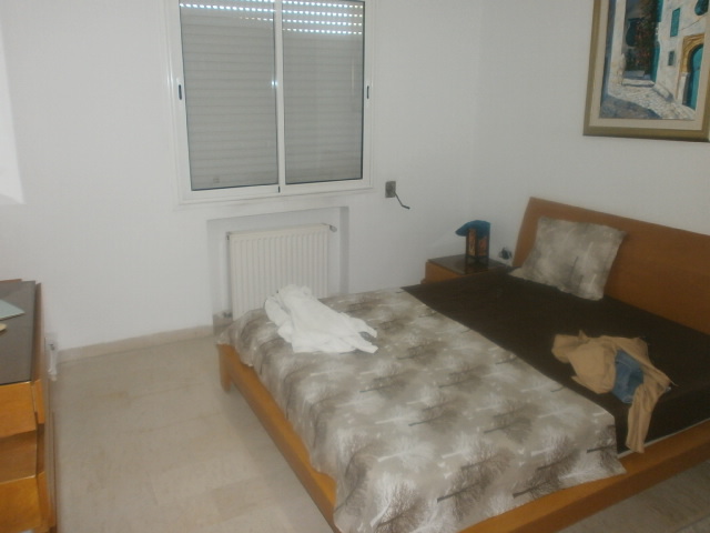 Carthage Sidi Bousaid Location Appart. 3 pices Appartement au premier etage richement meuble