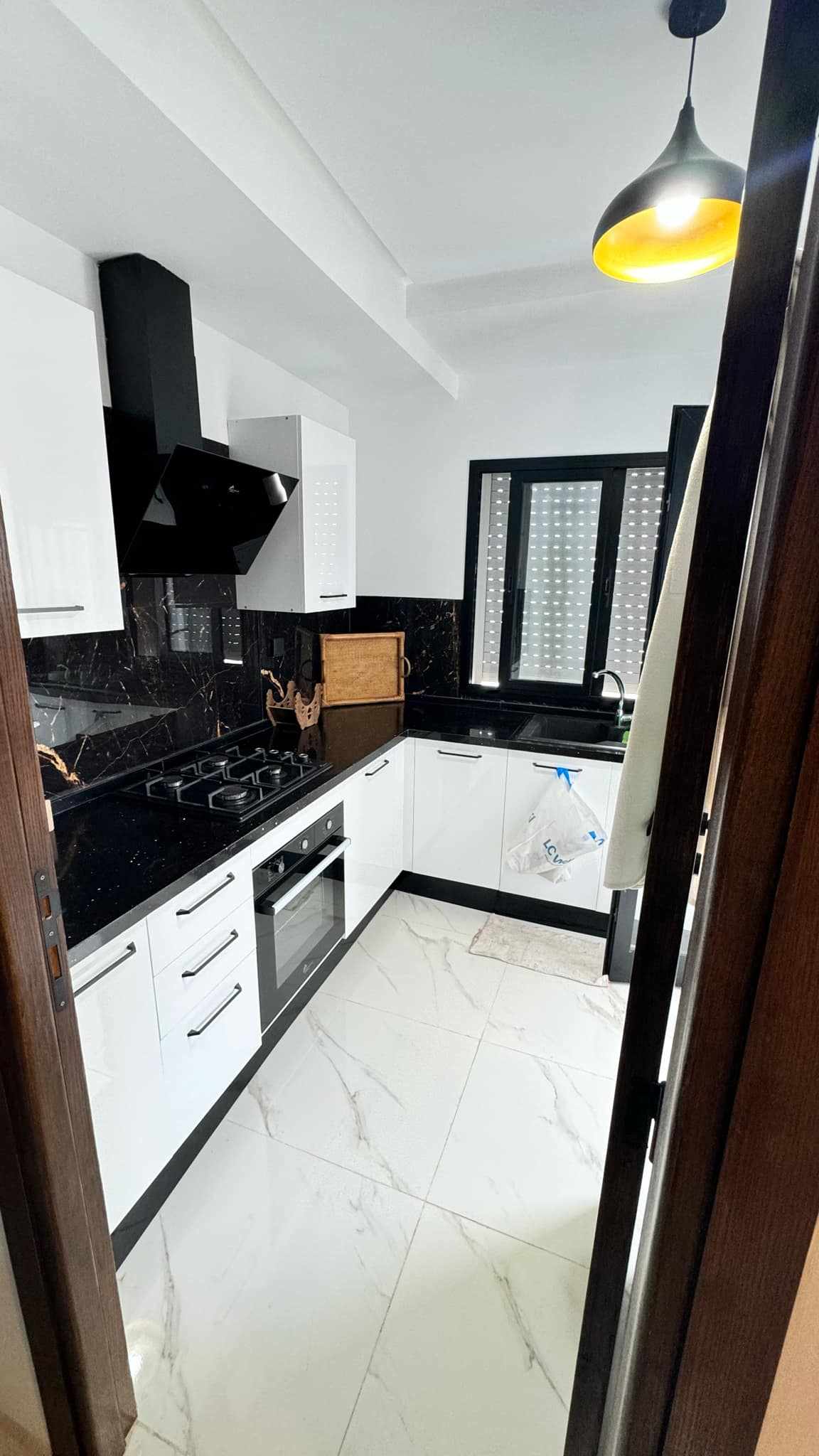 La Marsa El Aouina Location Appart. 1 pice Appartement meuble cite wahat s1