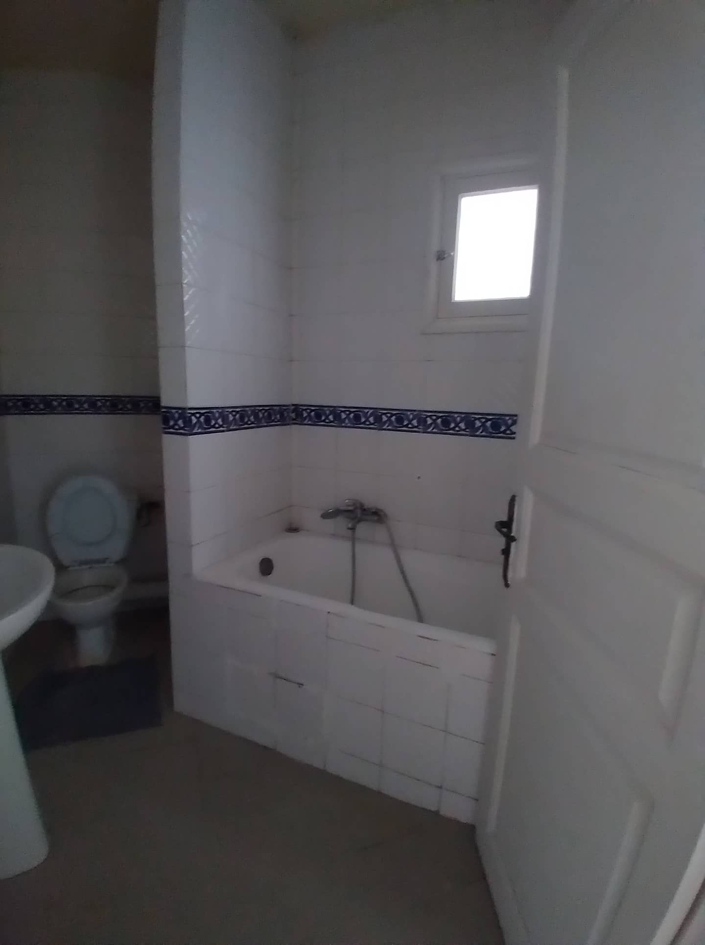 La Soukra Borj Louzir Location Appart. 3 pices Appartement s2  borj louzir