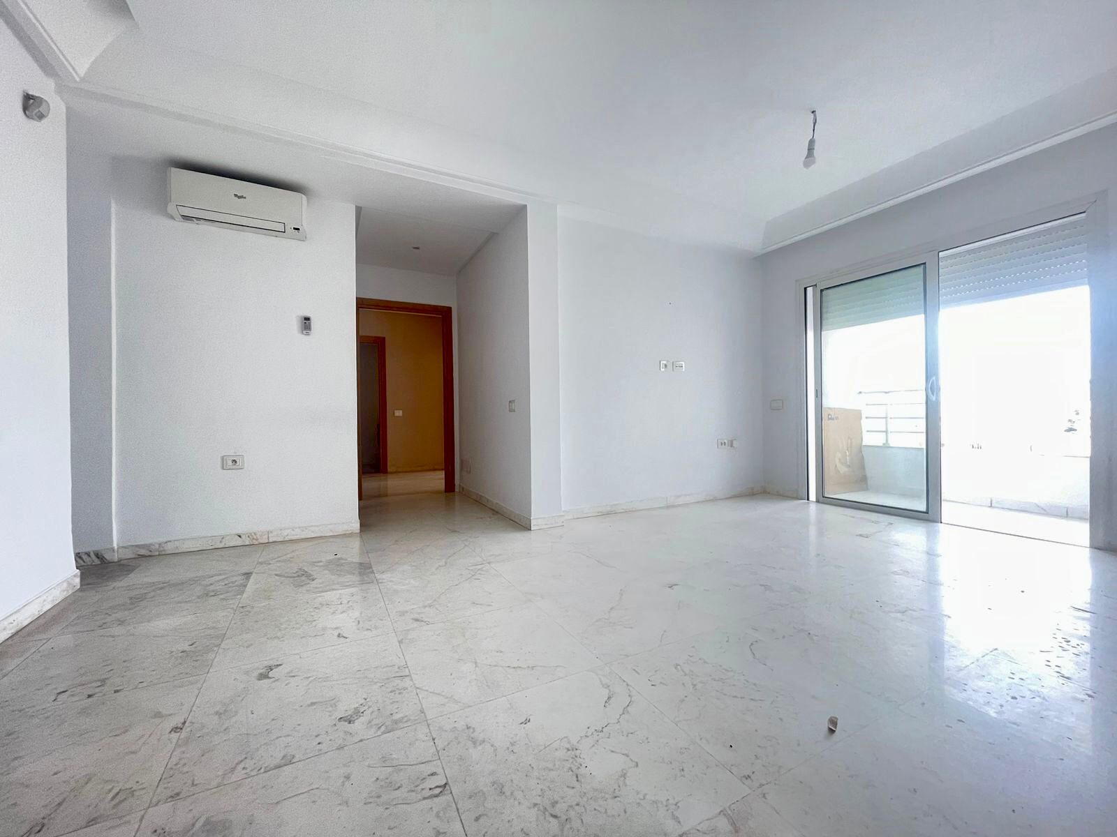 Mnihla Jardins d'el Menzah Location Appart. 3 pices Appartement s2 hs  jardin d'el menzah 2