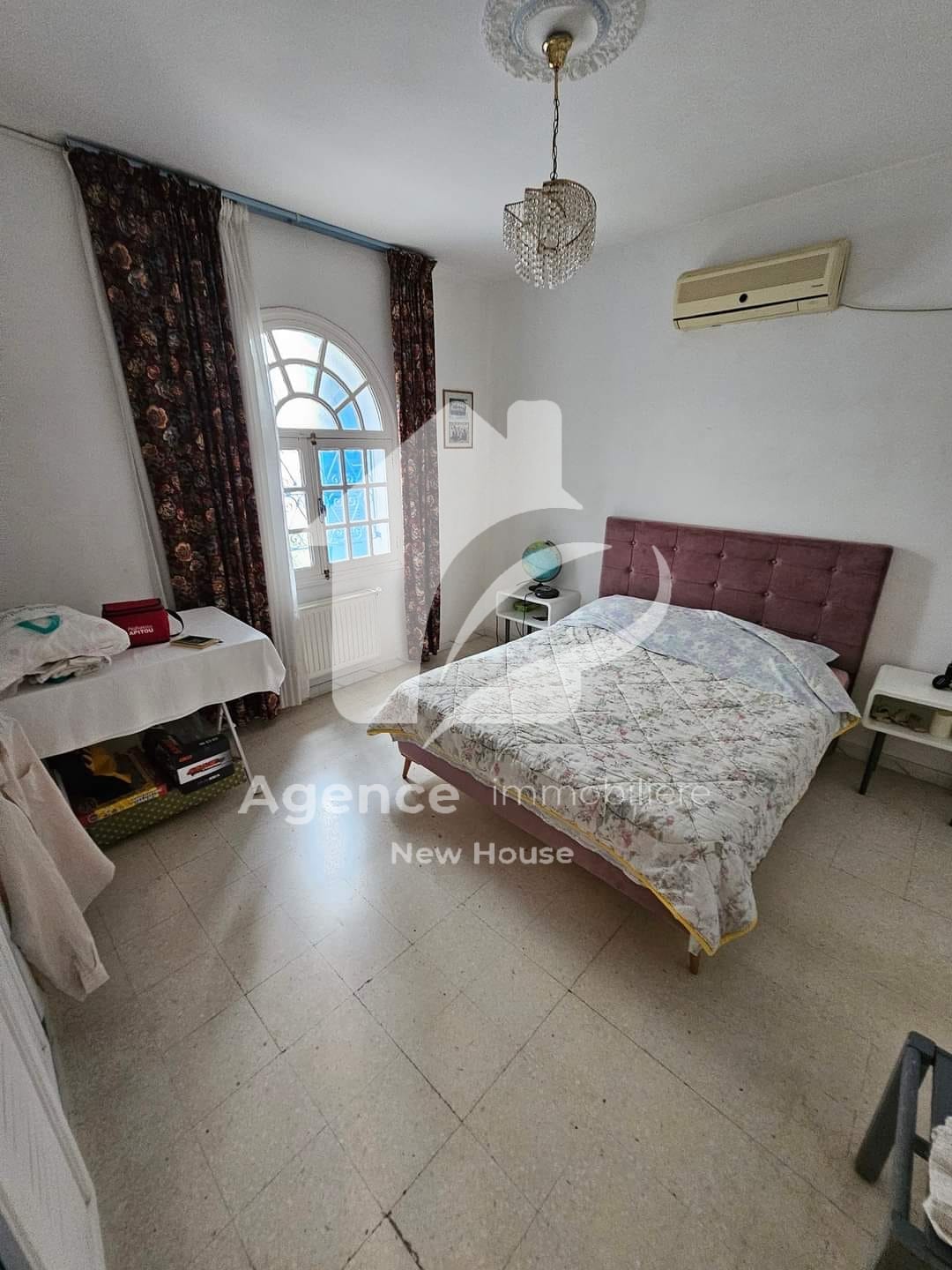 Bizerte Nord Cite Ain Meriem Vente Duplex Une villa sur la route principale