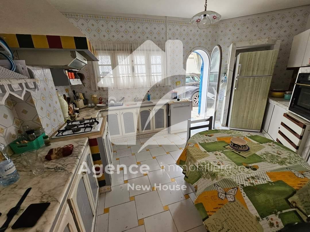 Bizerte Nord Cite Ain Meriem Vente Duplex Une villa sur la route principale