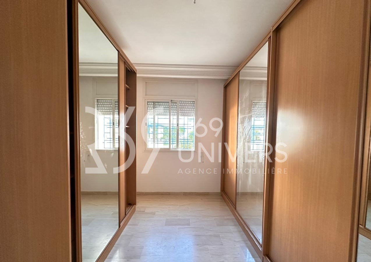 La Marsa Cite El Hana Location Appart. 2 pices Appartement avec terrasse  la marsa ref ra033