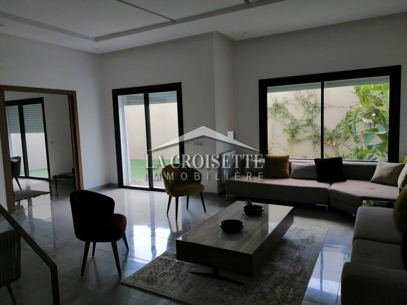 La Marsa Marsa Ennassim Location Appart. 5 pices+ Duplex s4  la marsa mdl0093