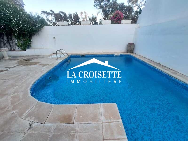 La Marsa Gammart Location Maisons Villa s4 avec piscine  gammarth zvl0882