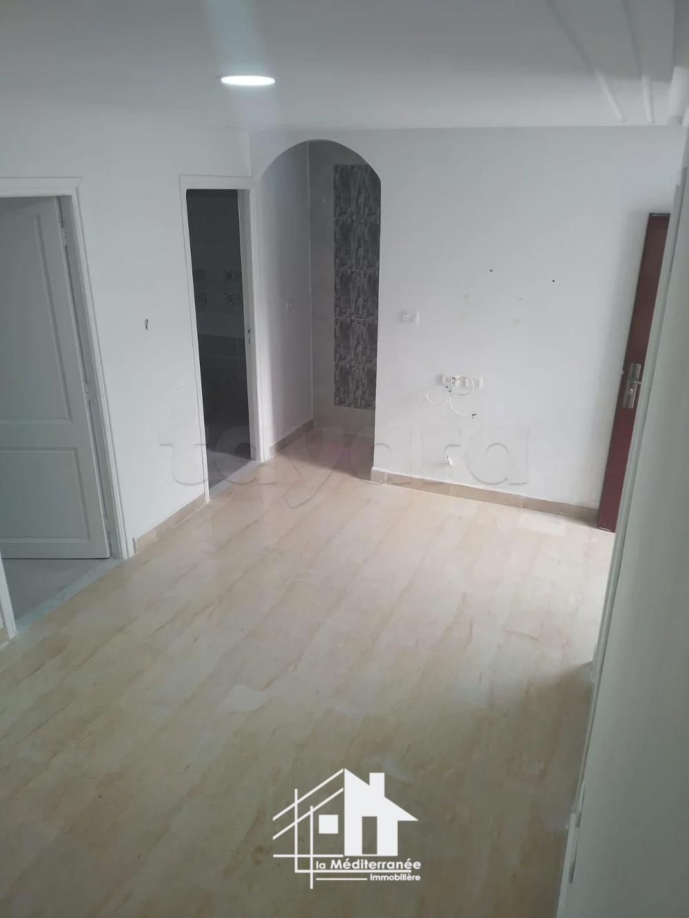 Mannouba Denden Location Appart. 2 pices Appartement s2 rdc  danden