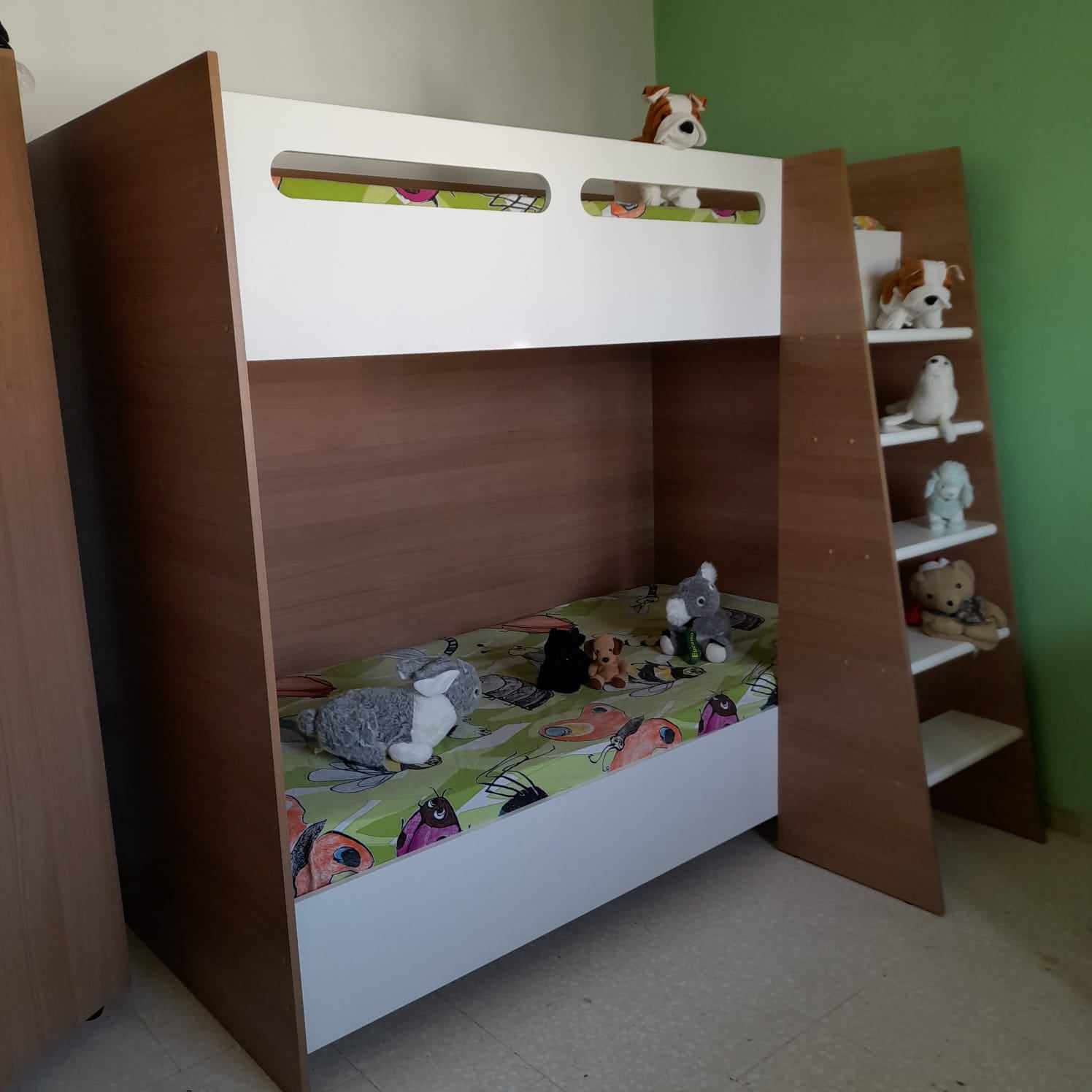 La Soukra Cite Hedi Nouira Meubles d'enfant Chambres d'enfant Bonne affaire chambre d'enfants en tres bon etat