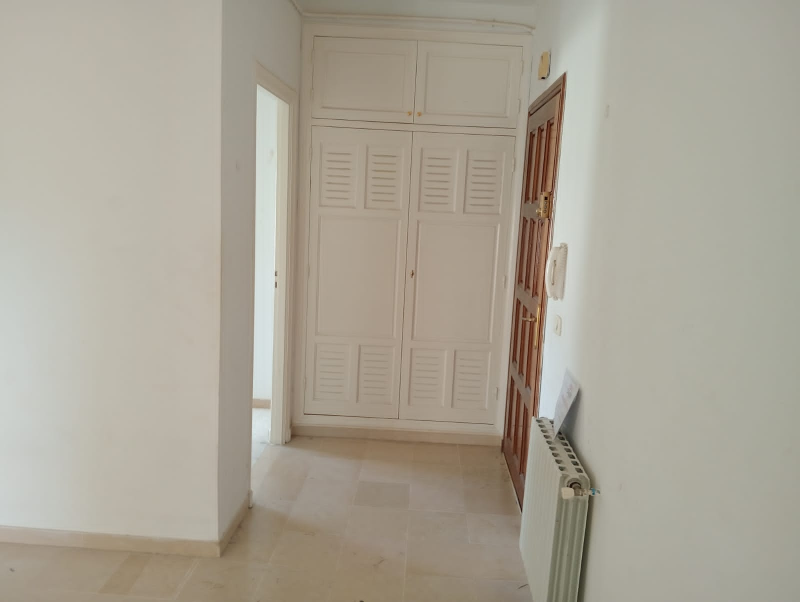 El Menzah El Manar 1 Location Appart. 3 pices Offre appartement salon plus deux pices