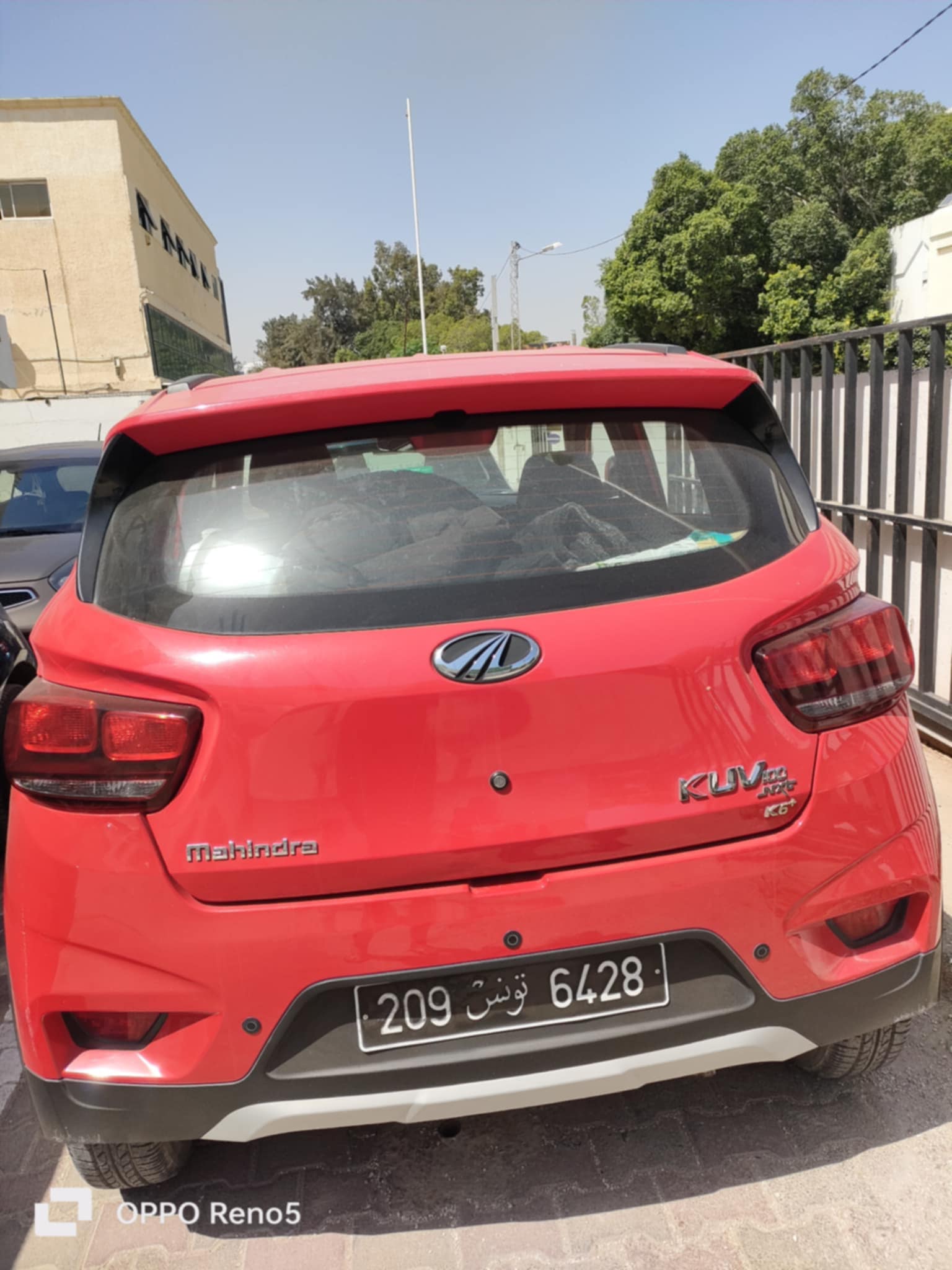 La Soukra Charguia 2 Mahindra Autre Modle Mahindra kuv 100 k6