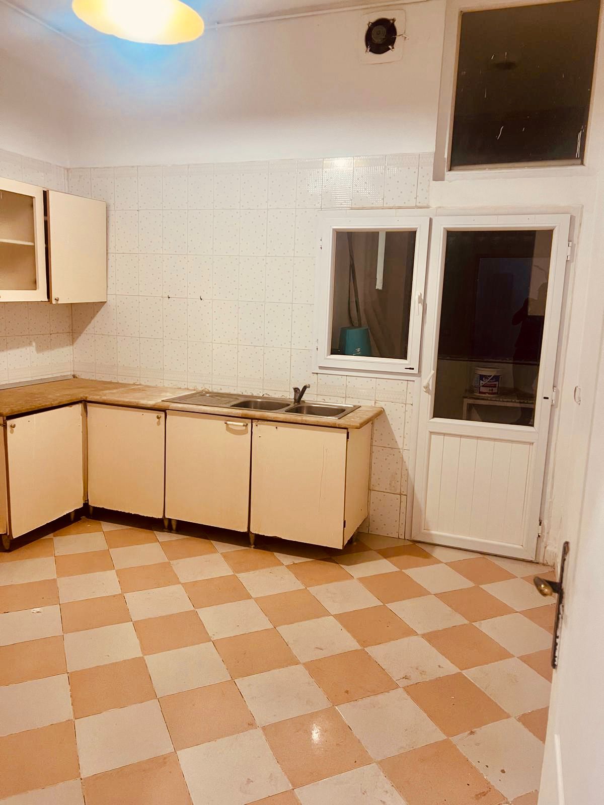 Ezzahra Ezzahra Vente Appart. 3 pices Appartement s2 au rez de chaussee