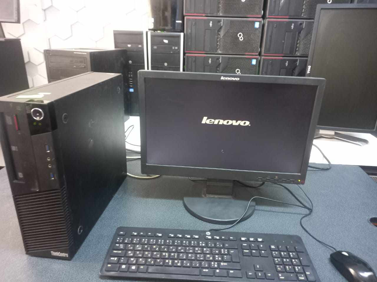 Bab Bhar Hedi Chaker Ordin. familial Autre Pc complet i3 4eme gen lenovo