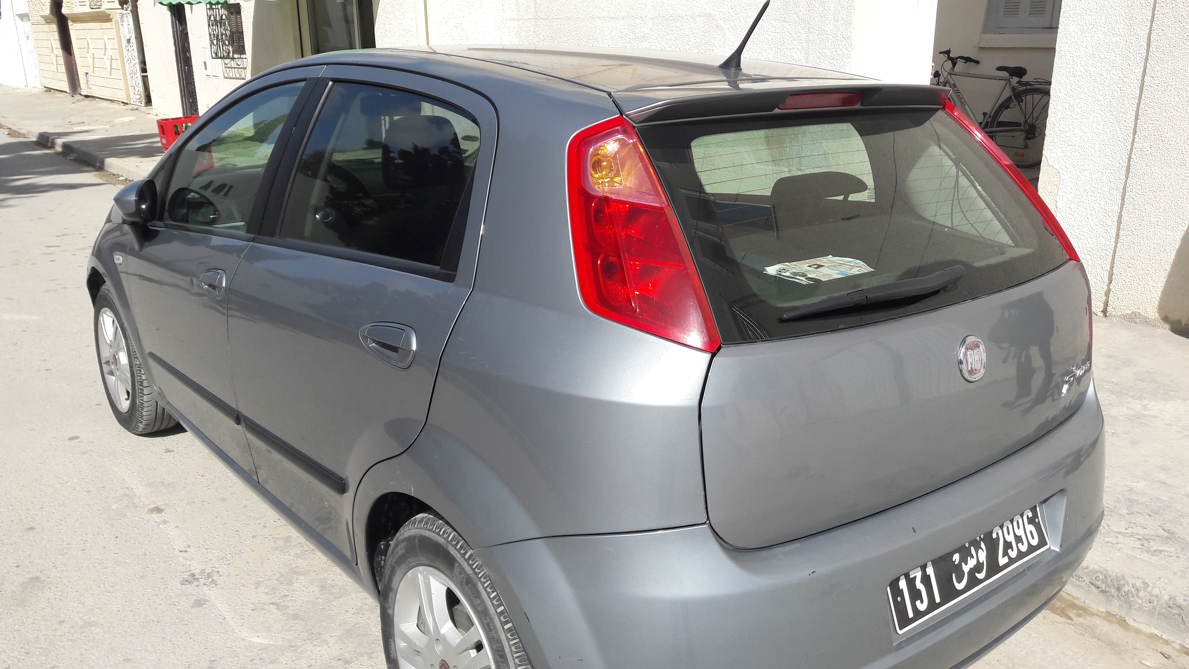 Grombalia Cite El Ouerdia Fiat Grande Punto Fiat grande punto