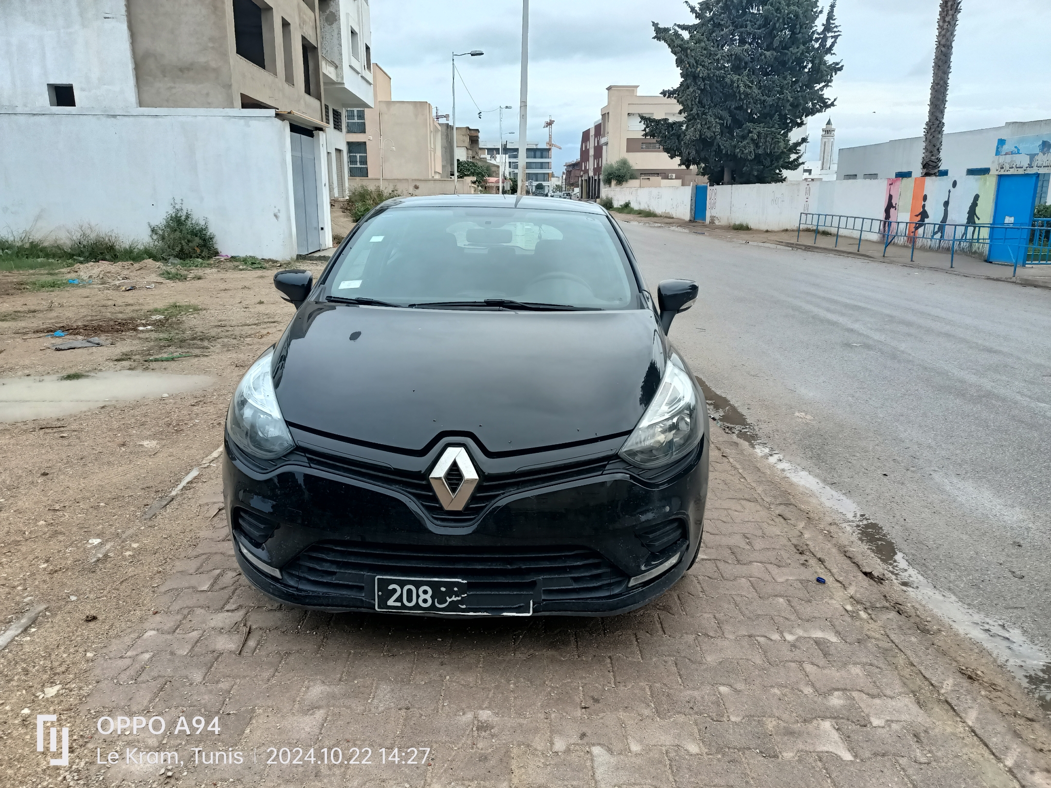 La Marsa Berge Du Lac Renault Clio Voiture comme neuf