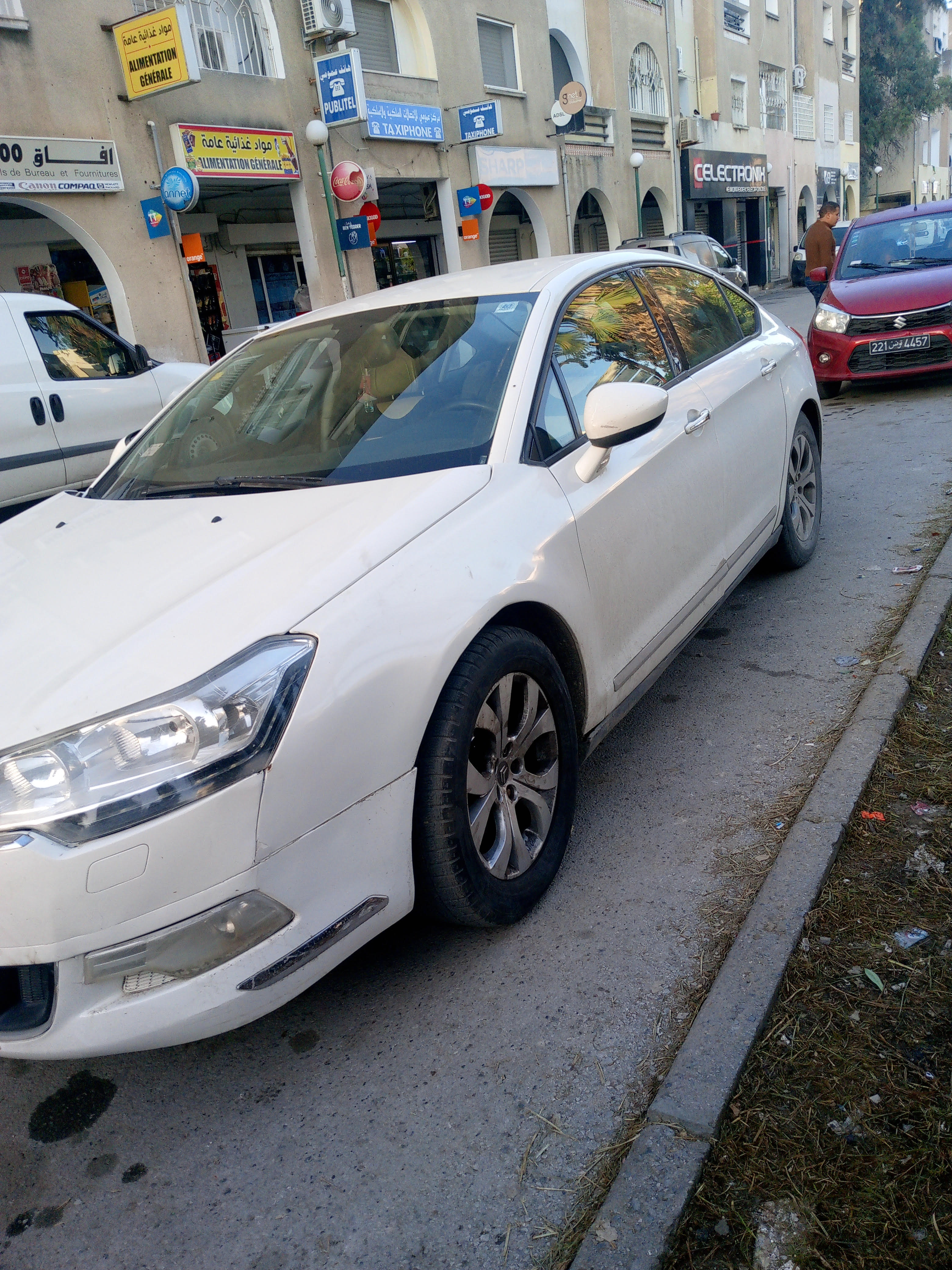 Nabeul Nabeul Citroen C5 Trs belle c5 exclusive hydro active 2l