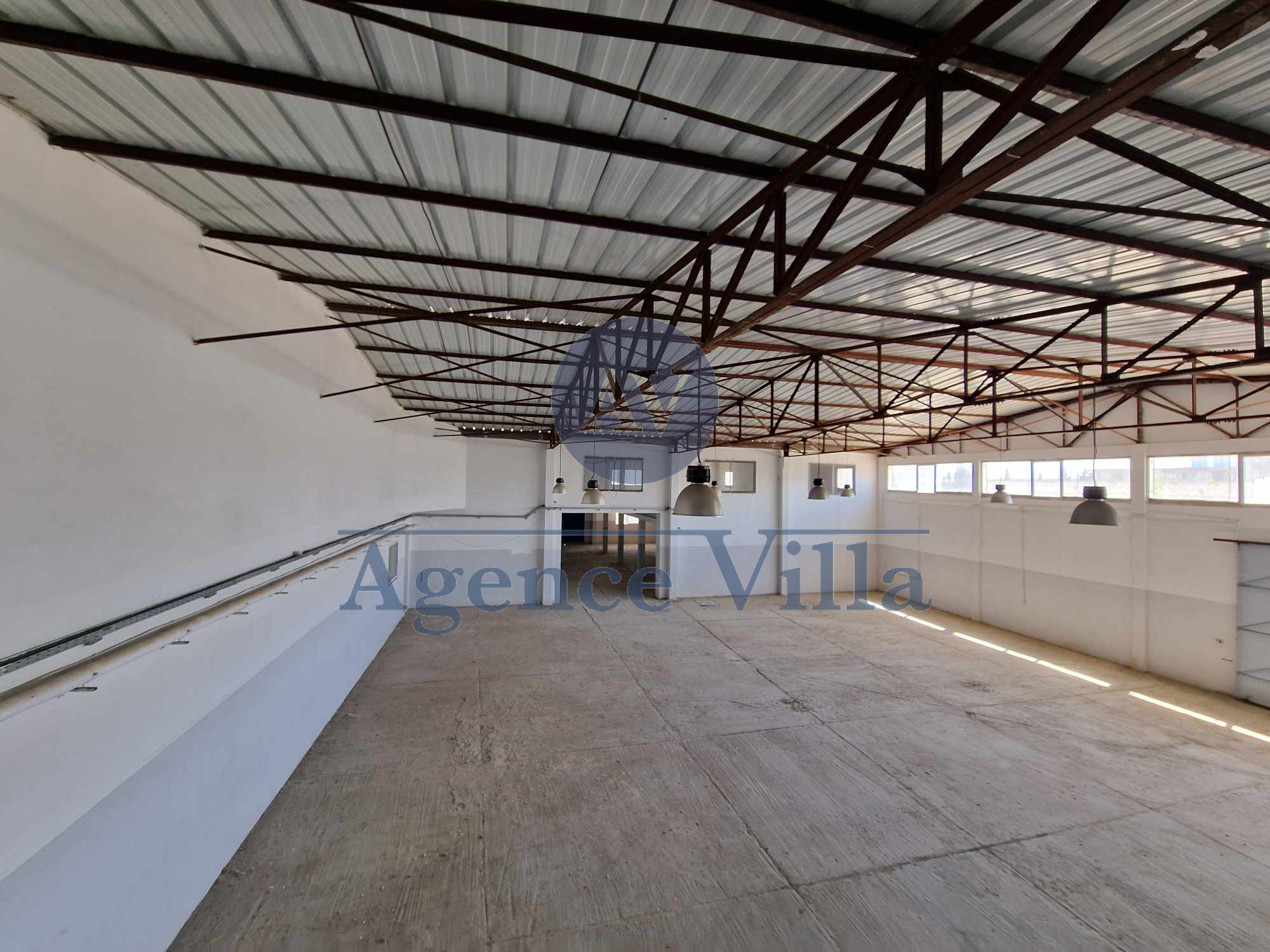 Cite El Khadra El Charguia Bureaux & Commerces Atelier,Garage Depot 2200 m a charguia 1