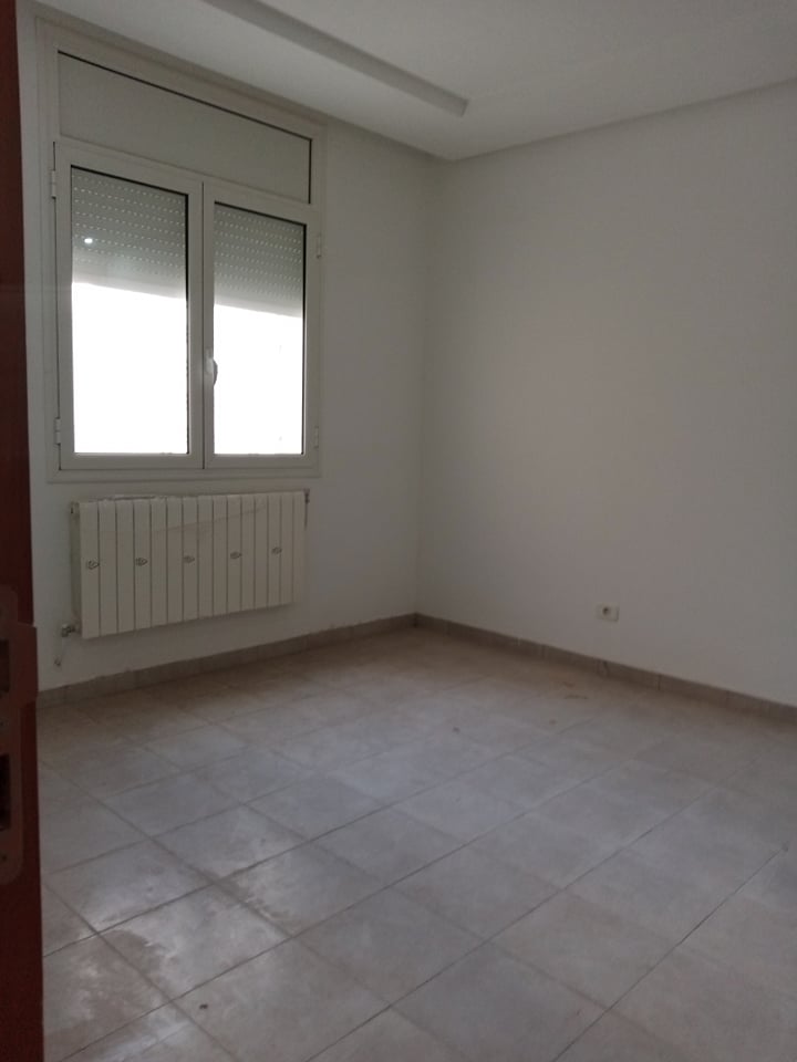 Bizerte Nord Bizerte Location Appart. 3 pices Appartement rdc avec