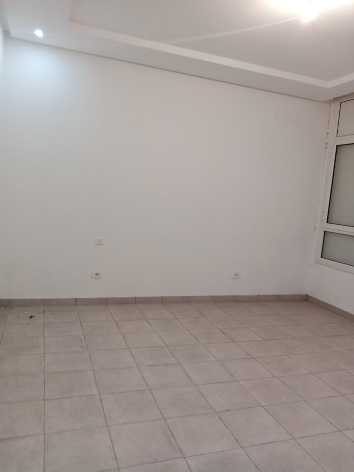 Bizerte Nord Bizerte Location Appart. 3 pices Appartement rdc avec