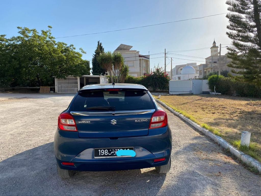 Bou Mhel El Bassatine Cite Plein Air Suzuki Baleno Excellente voiture boite de vitesses automatique