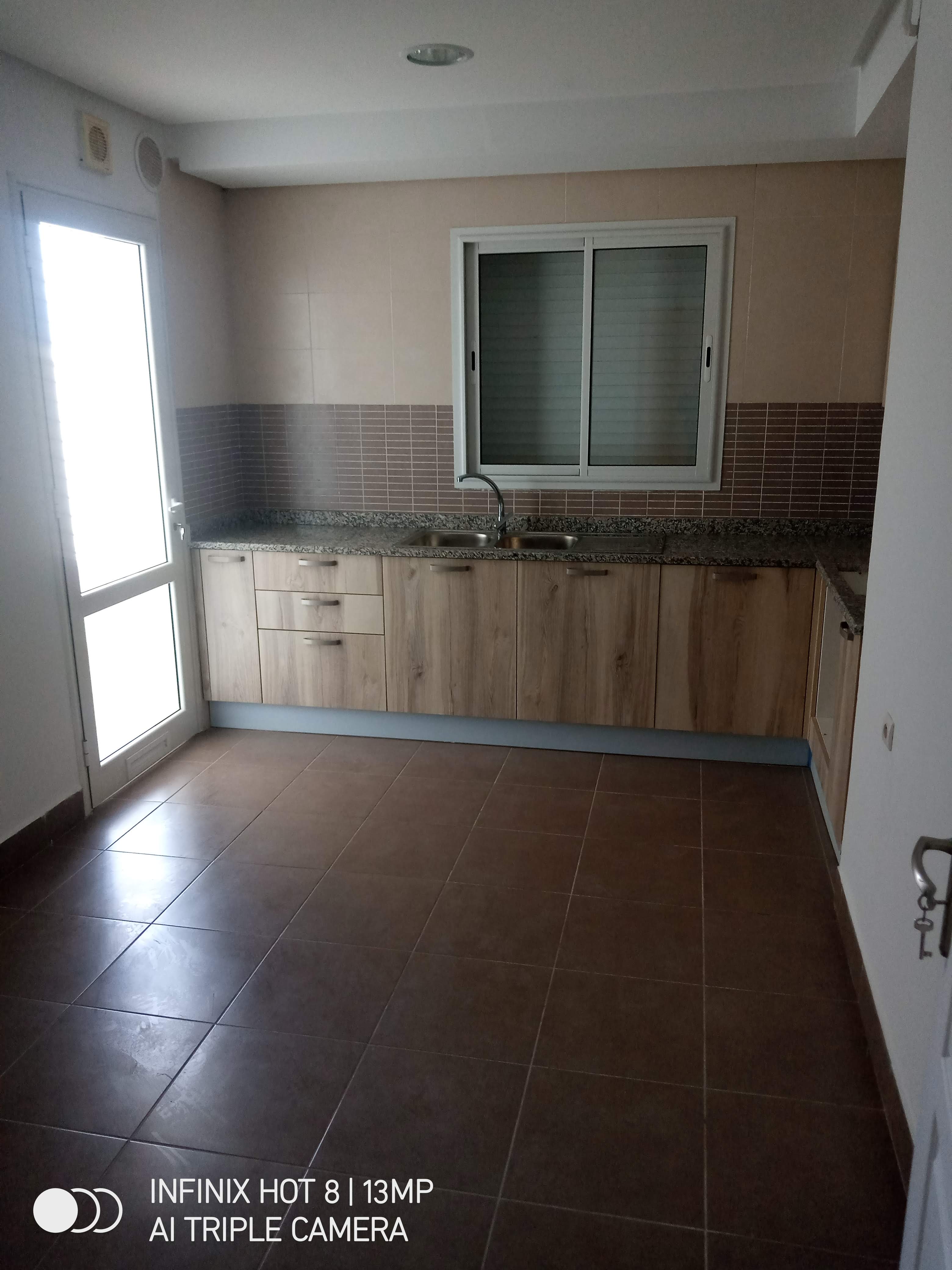 La Soukra Borj Louzir Location Appart. 3 pices S3 residence ons2