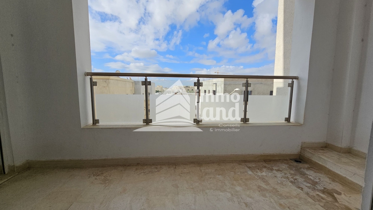 Ain Zaghouan Ain Zaghouan Location Appart. 4 pices Appartement s3  ain zaghouan