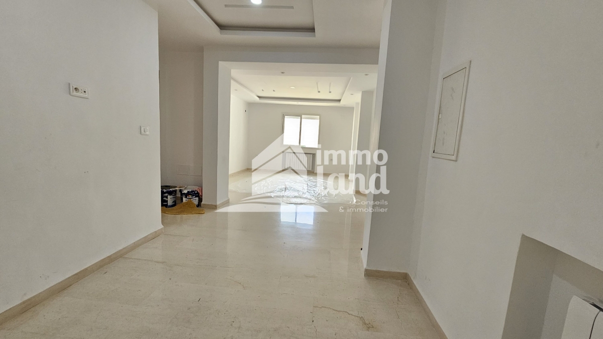 Ain Zaghouan Ain Zaghouan Location Appart. 4 pices Appartement s3  ain zaghouan