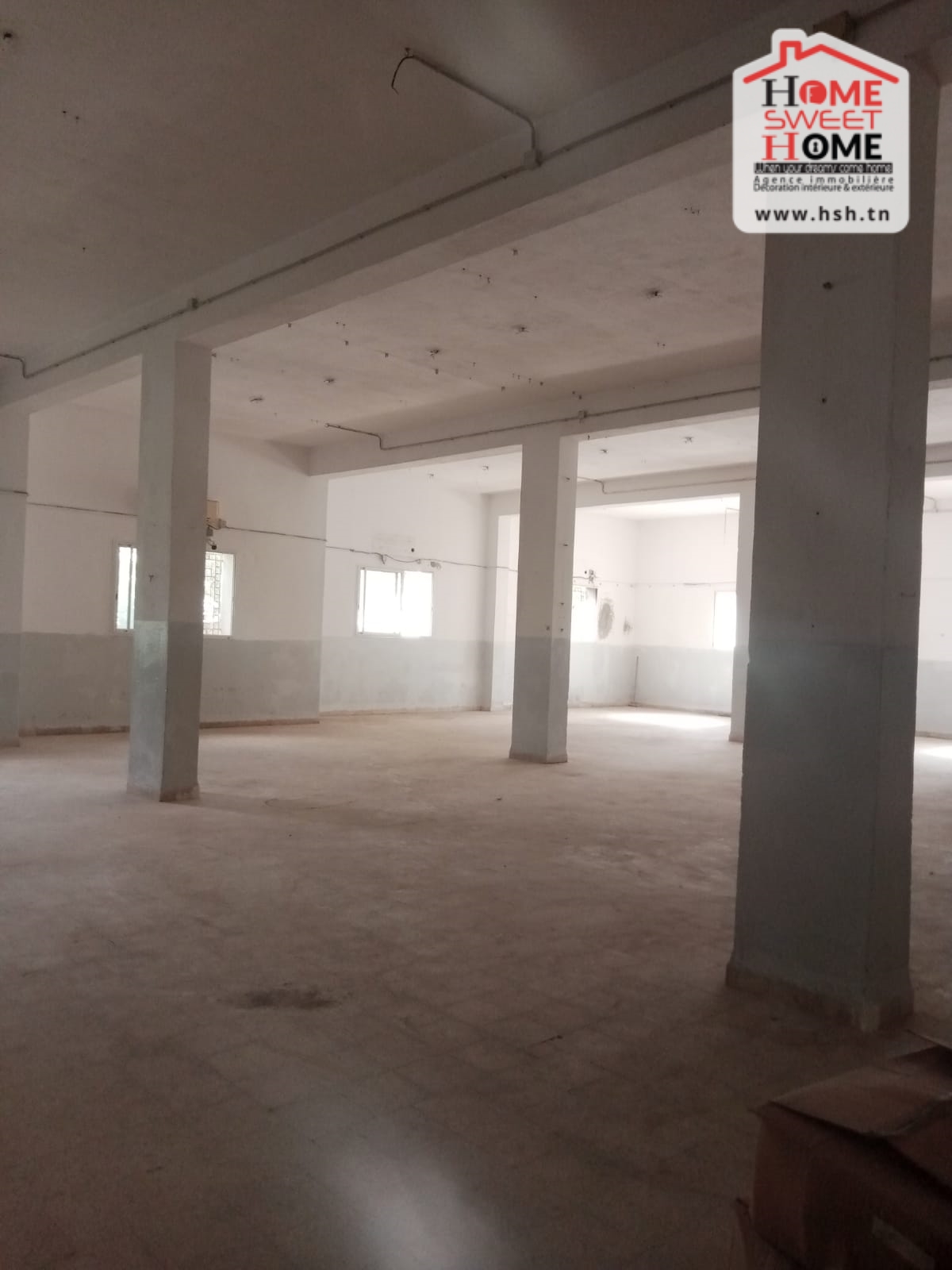 Le Bardo Ksar Said Bureaux & Commerces Surfaces Dpot brady  ksar said