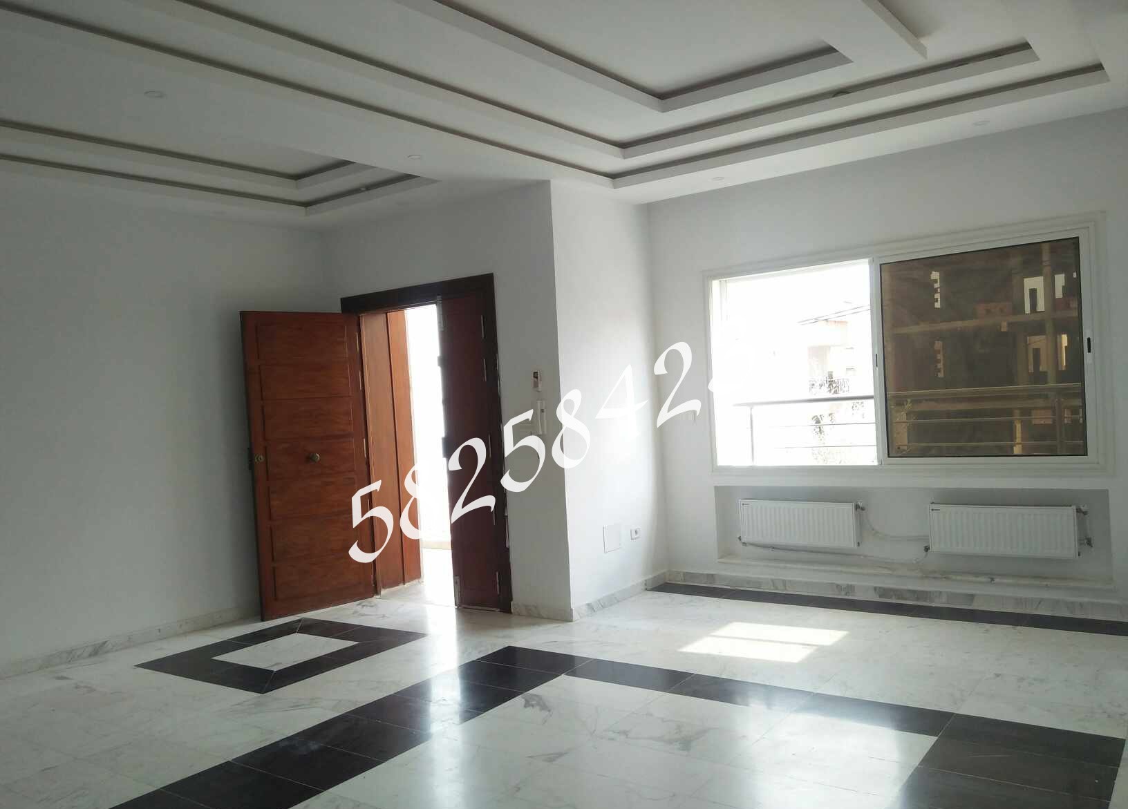 La Marsa El Aouina Location Appart. 4 pices Etage de villa s3 rue de parc tel 58258423 fb6874