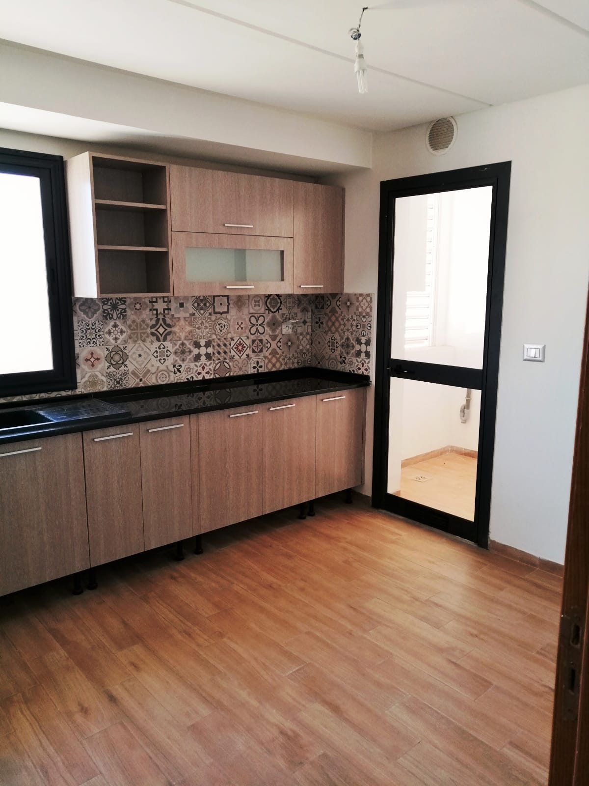 Raoued Cite El Ghazala 1 Location Appart. 3 pices Un appartement s 2 ht standing el ghazela 1