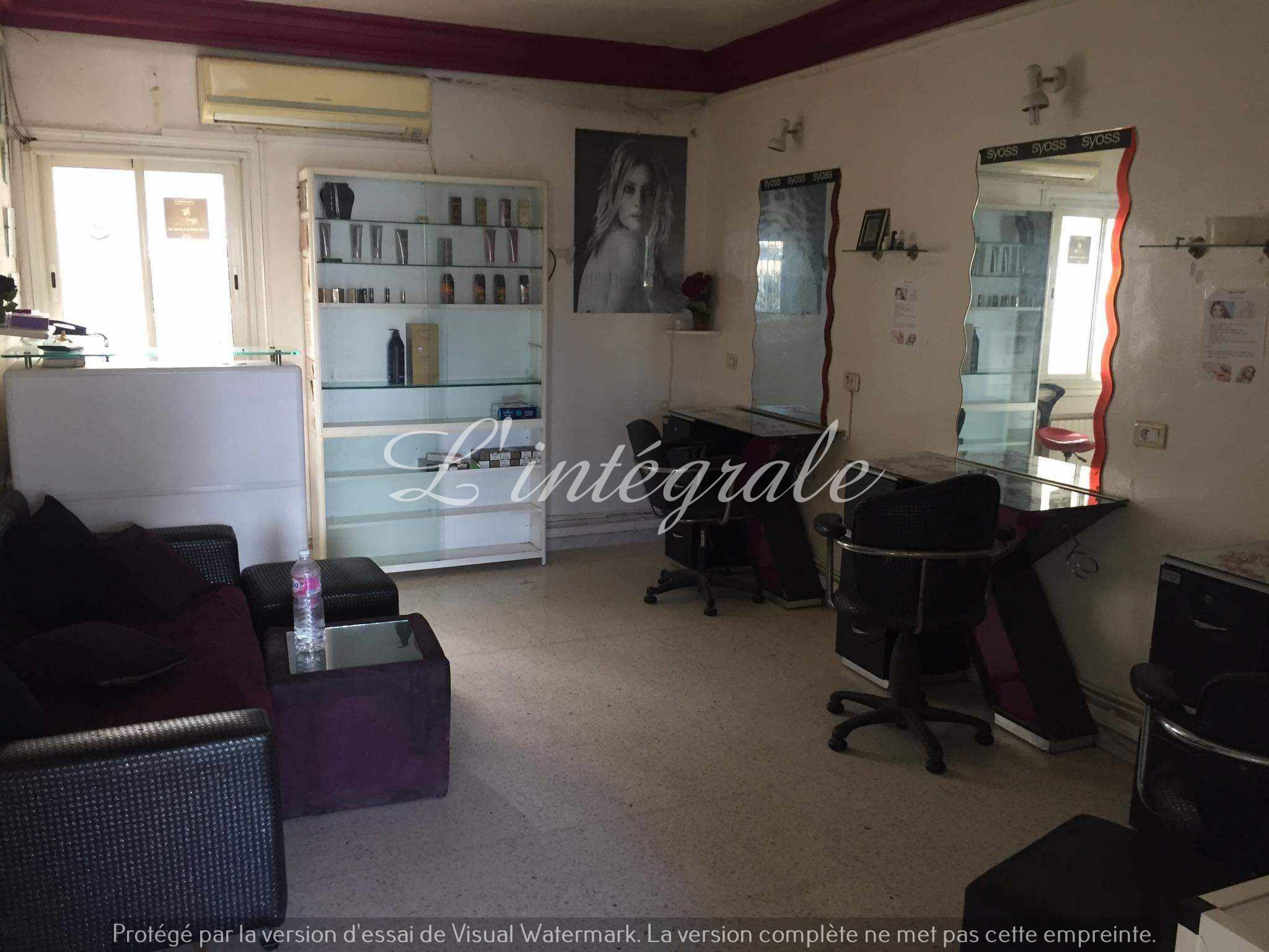 Ariana Ville Cite Ennasr 1 Location Maisons Centre de coiffure et esthtique