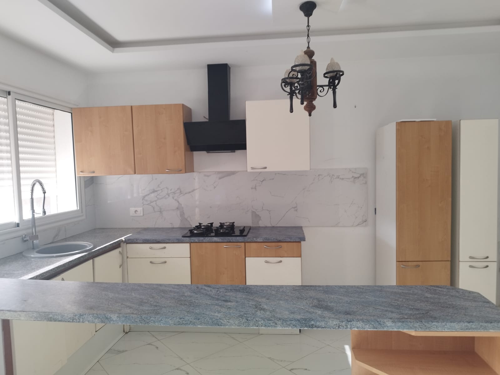 El Haouaria El Haouaria Vente Duplex Triplex en plein centre ville haouaria