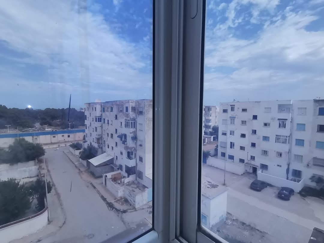 Ezzahra Ezzahra Location Appart. 3 pices Appartement s2 ezzahra lyce 500dt