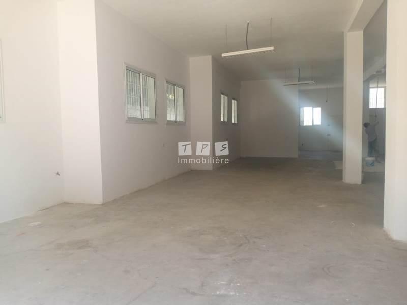 Hammamet Bir Bouregba Bureaux & Commerces Atelier,Garage Local al zone bir bouragba superficie 360metre