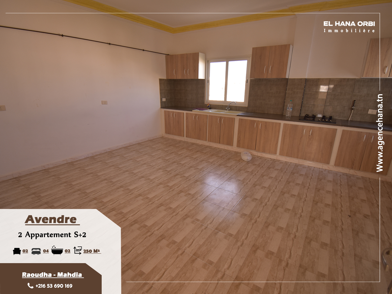 Mahdia Mahdia Vente Appart. 5 pices+ Petite immeuble de trois appartements avec garage