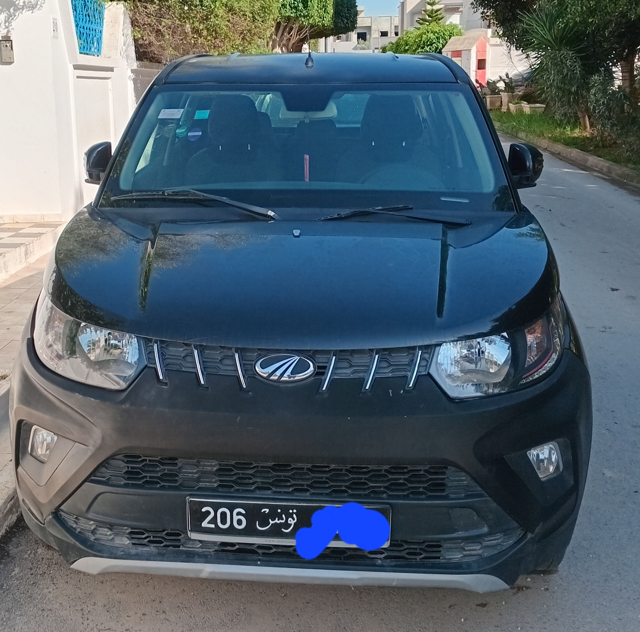 Mnihla Jardins d'el Menzah Mahindra Autre Modle Mahindra kuv100 k6