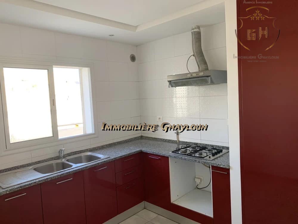 Ariana Ville Riadh Landlous Location Appart. 3 pices Appartement s2 riadh landalous 900 dt