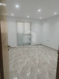 Sousse Ville Sousse Location Appart. 1 pice A   2 bureaux situ  ref637a