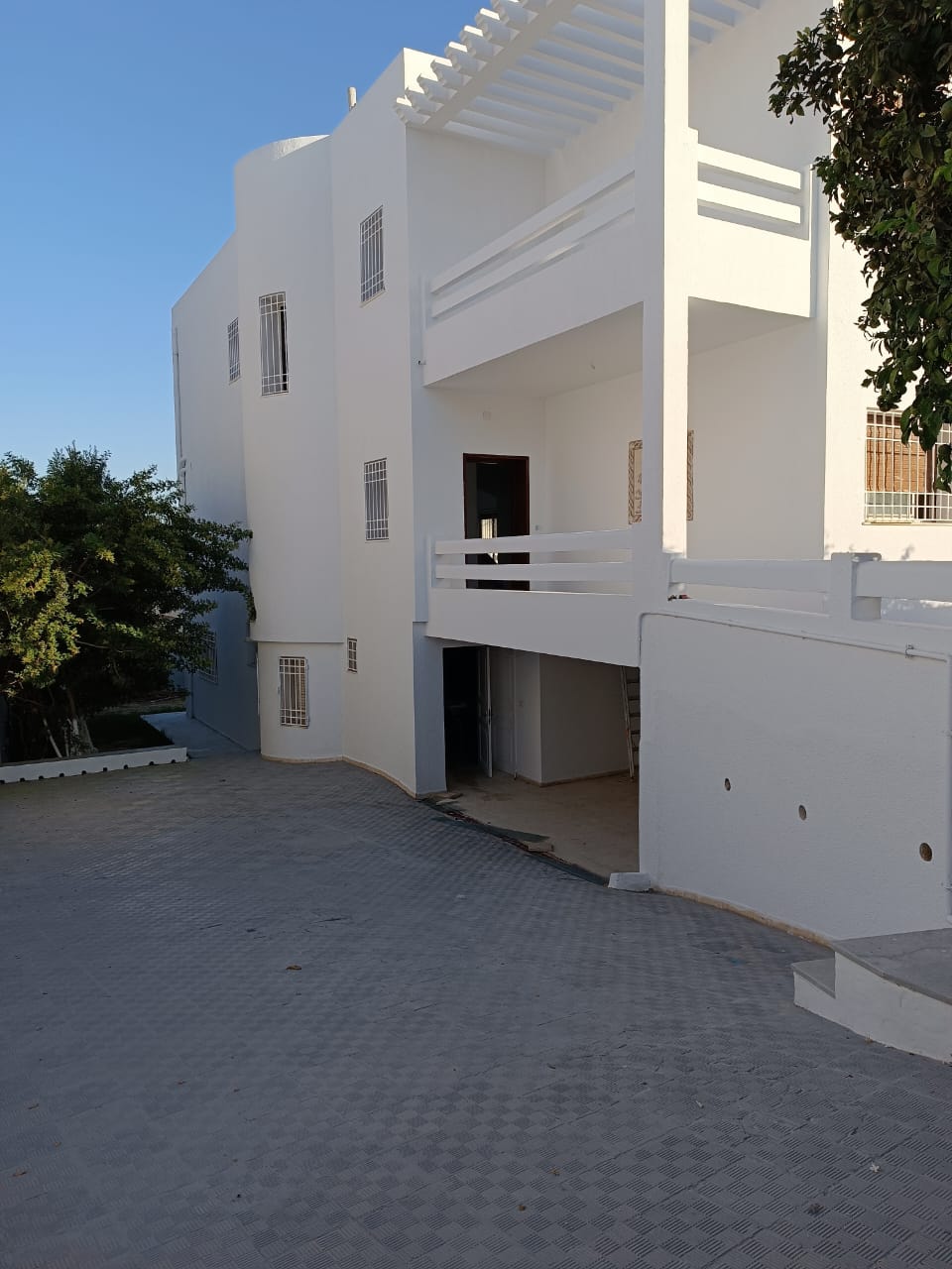 El Menzah El Manar 1 Location Appart. 4 pices Villa indvp s4 manar1 3600dt