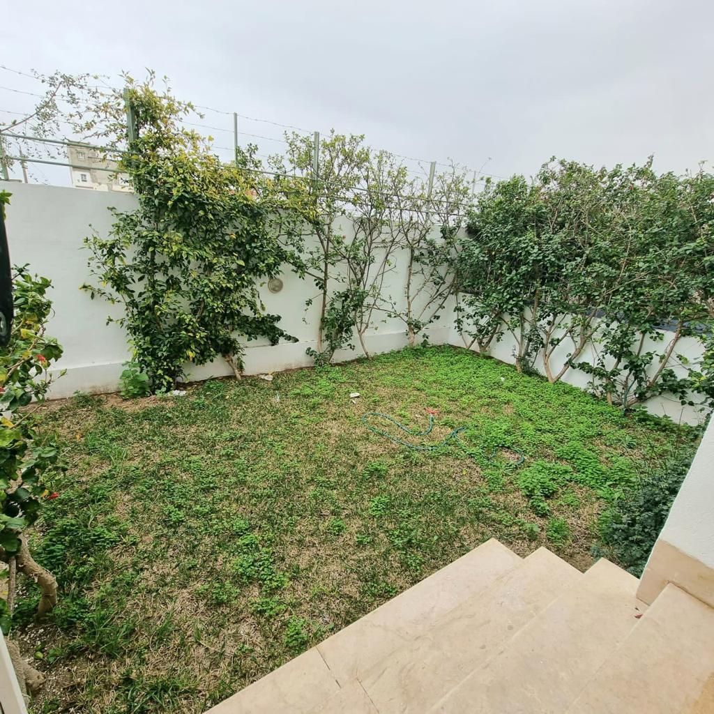 La Marsa Sidi Daoud Location Appart. 1 pice S1 avec jardin  sidi daoued