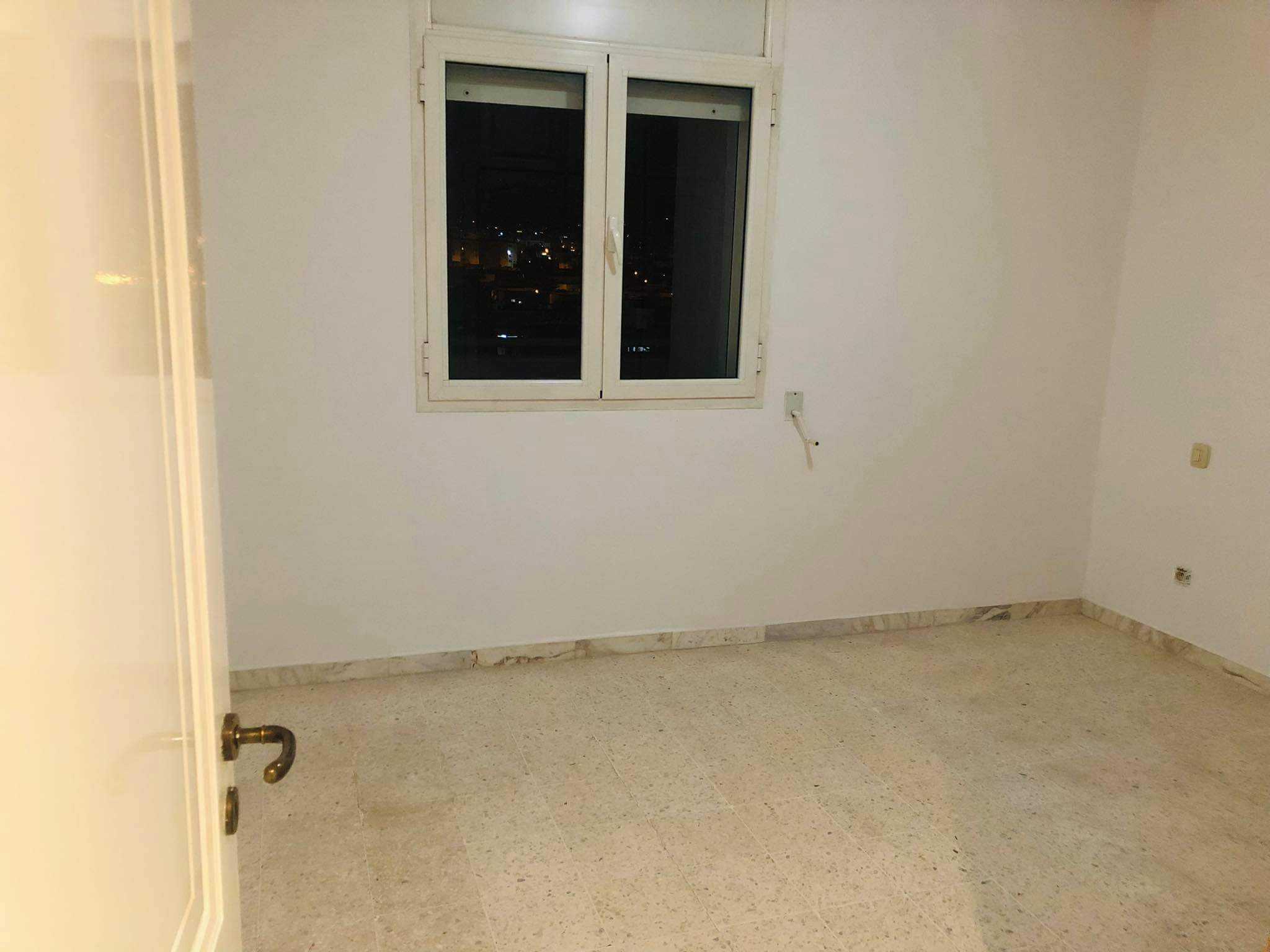 Ariana Ville El Menzah 5 Location Appart. 1 pice Appartement situ a menzah 5