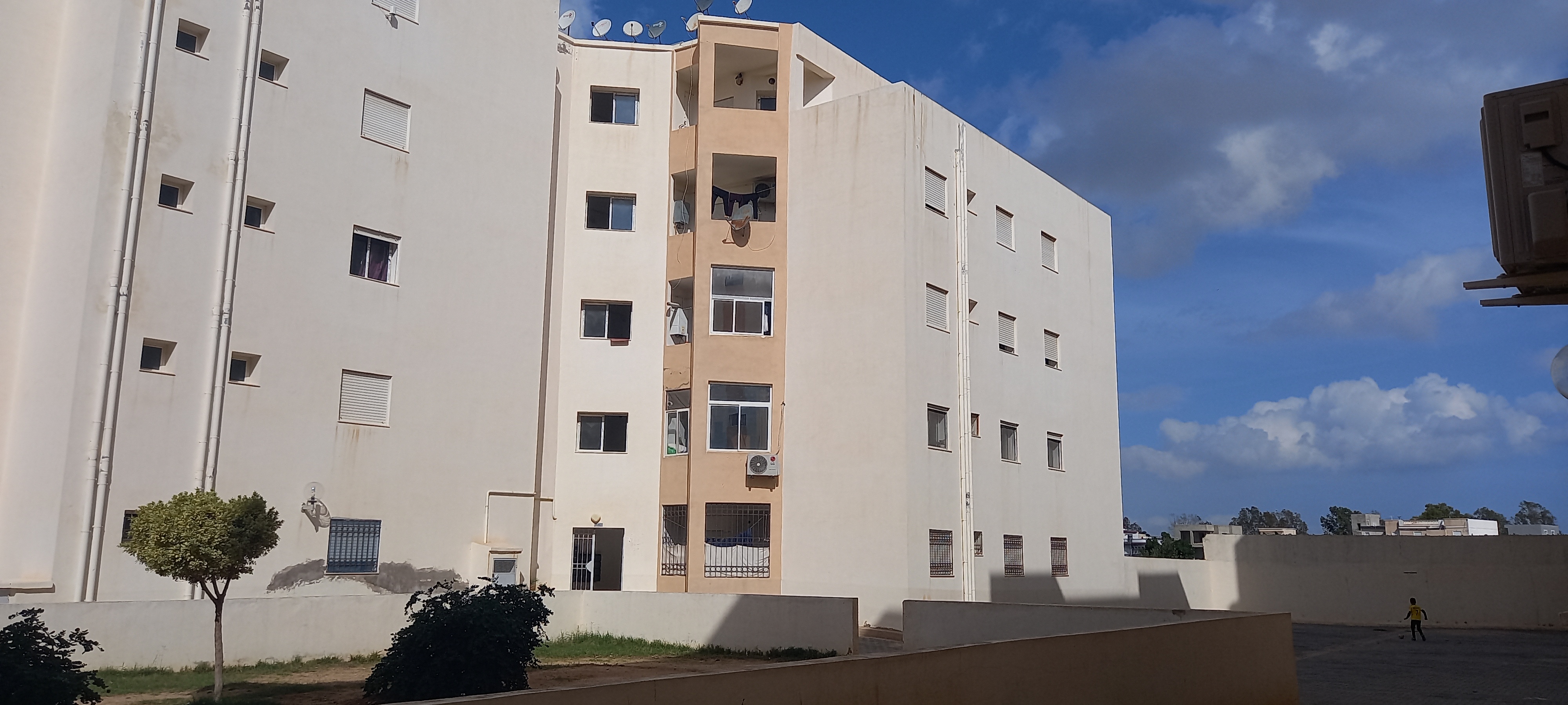 Fouchana Cite El Fateh Location Appart. 2 pices Appartement 2 chambre sallon salle de bain