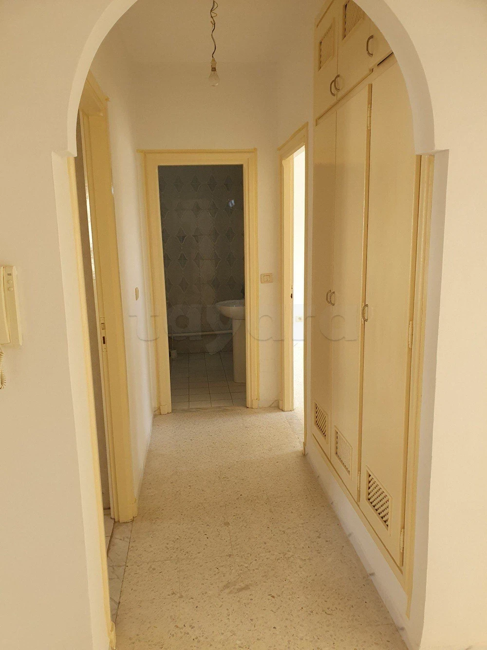 Mannouba Denden Location Appart. 2 pices Appartement propre