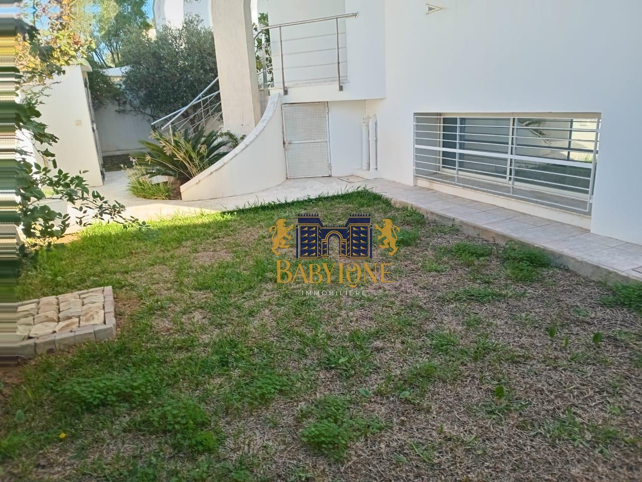 La Marsa Gammart Location Maisons Villa  gammarth avec piscine ref45a