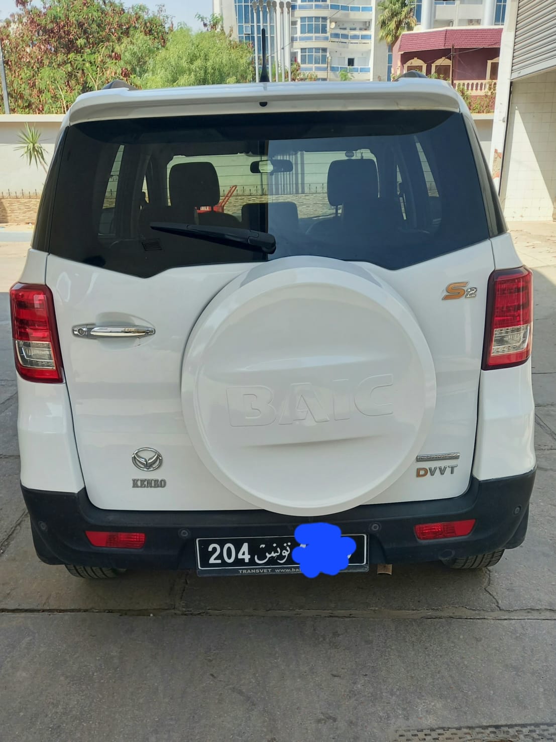 La Soukra Borj Louzir BAIC Baic Kenbo Baic s2 presque neuf