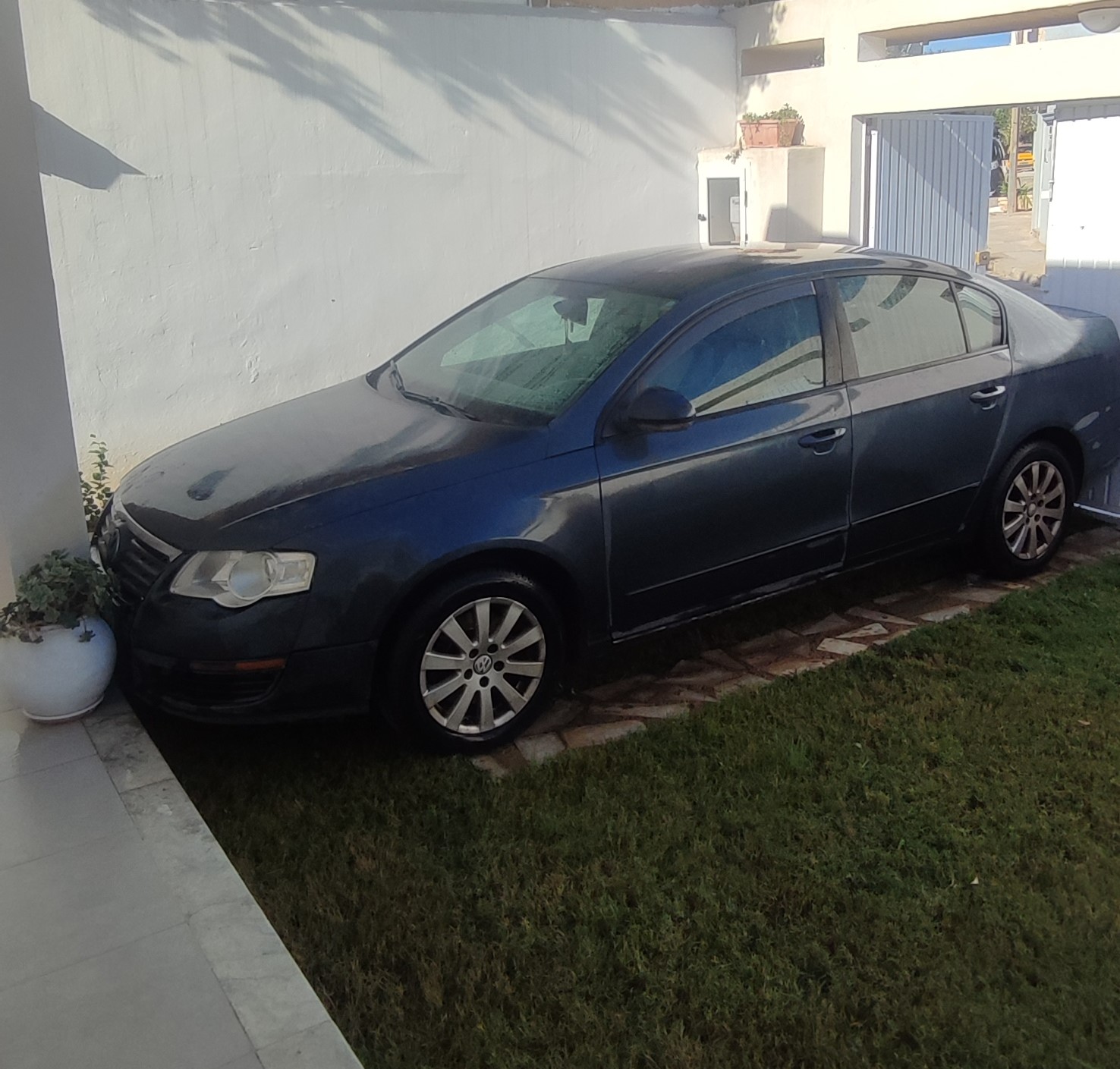 El Mourouj El Mourouj Volkswagen Passat Volkswagen passat b7   anne 2010