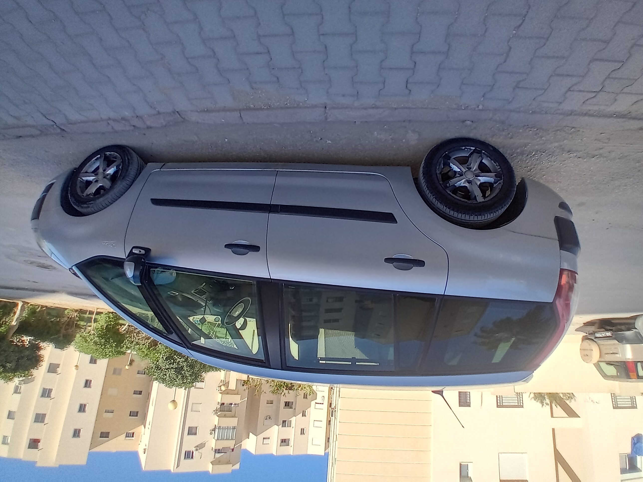 Raoued Jaafar 1 Citroen C4 Picasso Citroen c4 picasso 7place