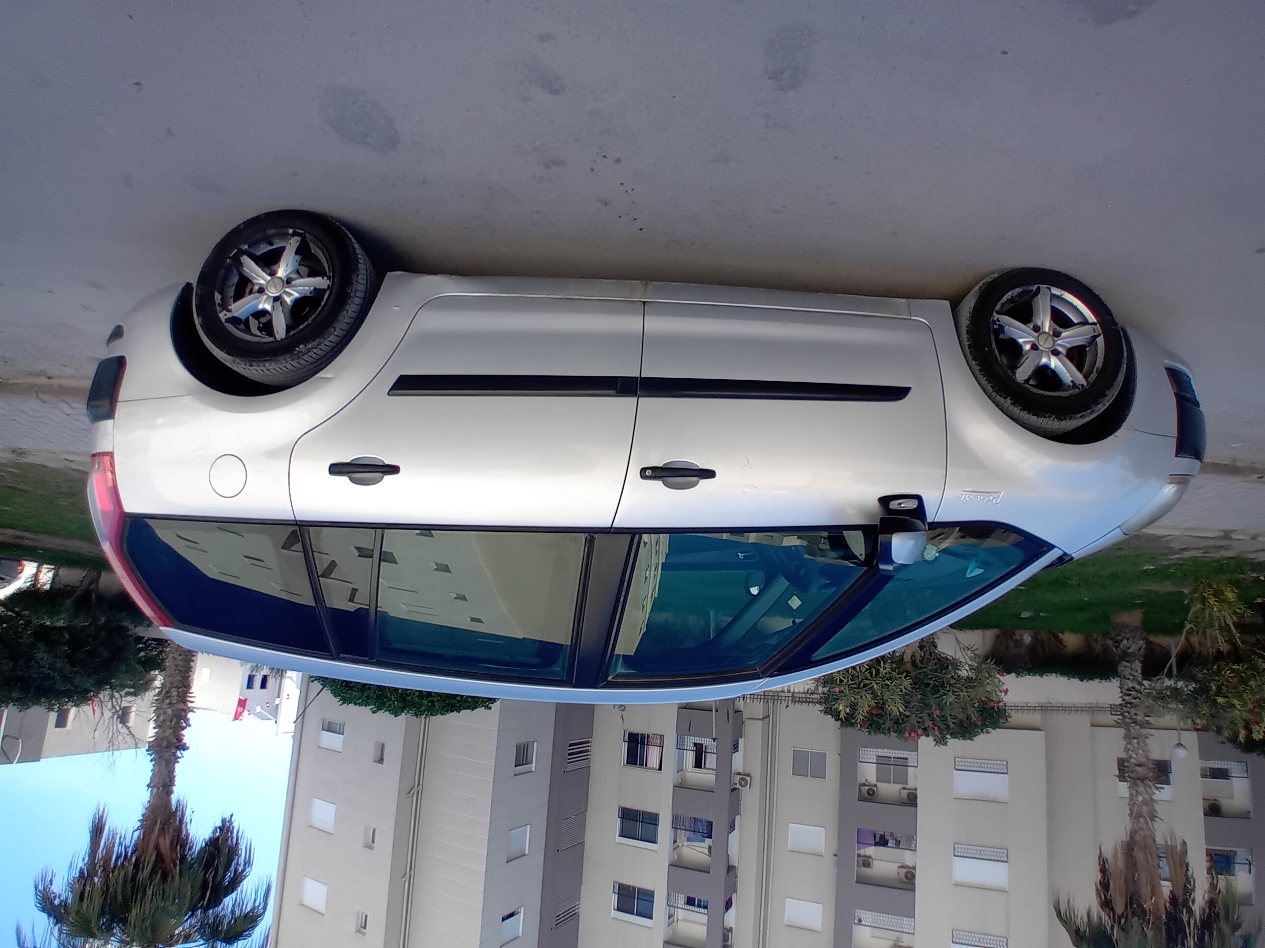 Raoued Jaafar 1 Citroen C4 Picasso Citroen c4 picasso 7place