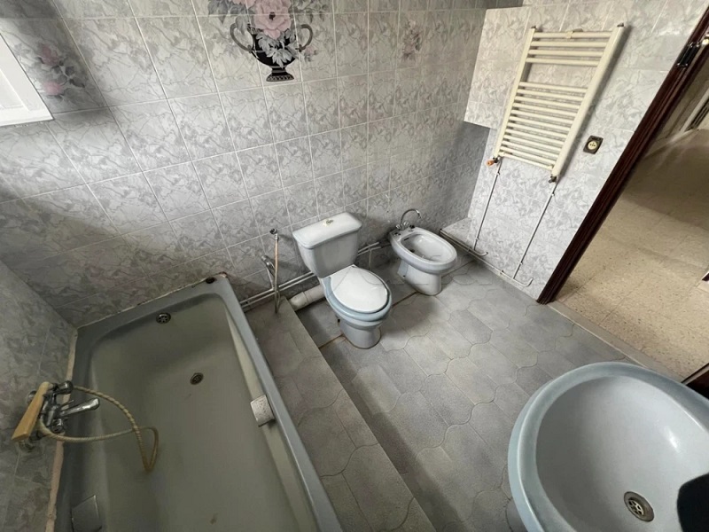 Ariana Ville Cite Ennouzha Location Maisons Etage de villa s plus 4 a la cit ennozha wb4049