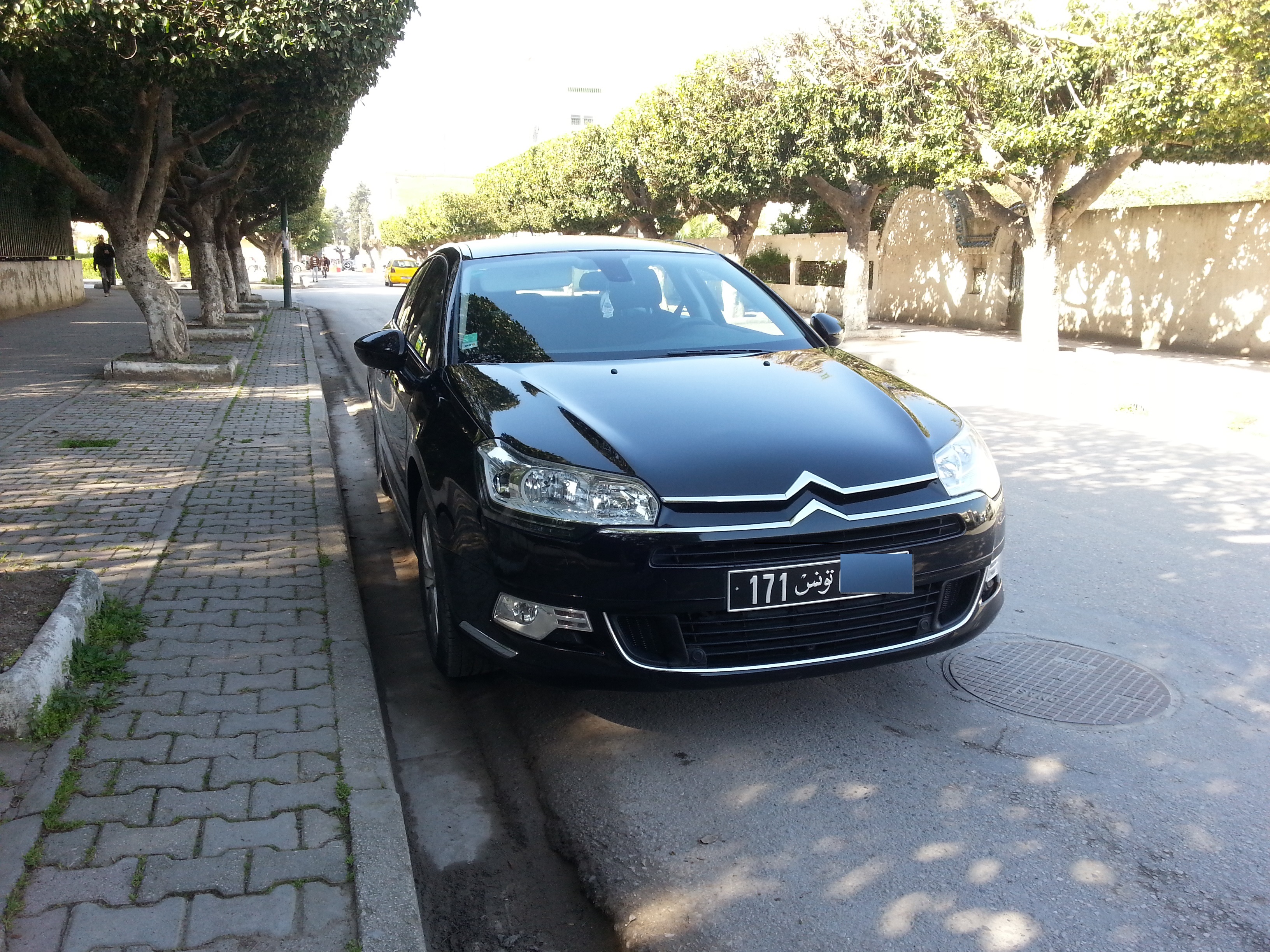 La Marsa Cite Erriadh Citroen C5 C5 diesel ehdi en tat d'origine